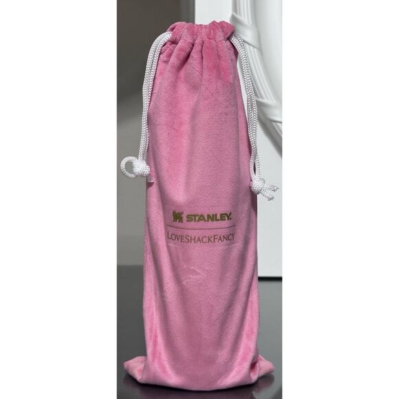 STANLEY X LOVESHACKFANCY LIMITED EDITION
20oz Slim Bottle, RIBBON ROSA - Picture 5 of 8